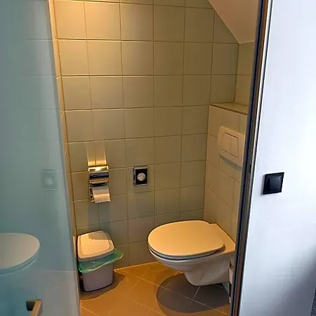 מלון Anker 3*