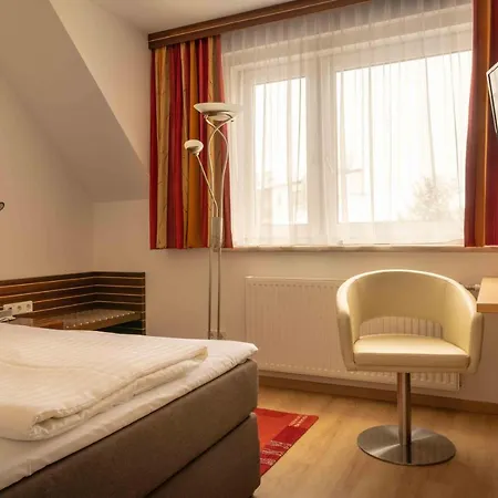 Anker Hotel 3*