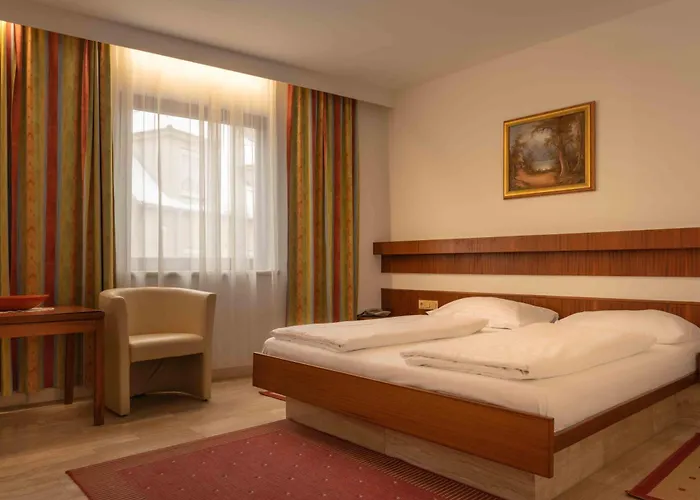 Anker 3* Klosterneuburg